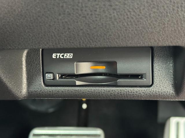 フェアレディＺ フェアレディＺ　ＮＩＳＭＯ　後期型　ＢＯＳＥサウンドシステム　ＲＥＣＡＲＯ製コンビシート　純正ＲＡＹＳ鍛造１９インチアルミホイール　純正ナビ　フルセグＴＶ　ＬＥＤヘッドライト　レーダークルーズ　車線逸脱警報　ＥＴＣ２．０（41枚目）