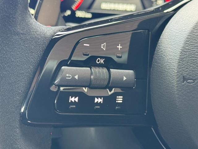 フェアレディＺ フェアレディＺ　ＮＩＳＭＯ　後期型　ＢＯＳＥサウンドシステム　ＲＥＣＡＲＯ製コンビシート　純正ＲＡＹＳ鍛造１９インチアルミホイール　純正ナビ　フルセグＴＶ　ＬＥＤヘッドライト　レーダークルーズ　車線逸脱警報　ＥＴＣ２．０（42枚目）