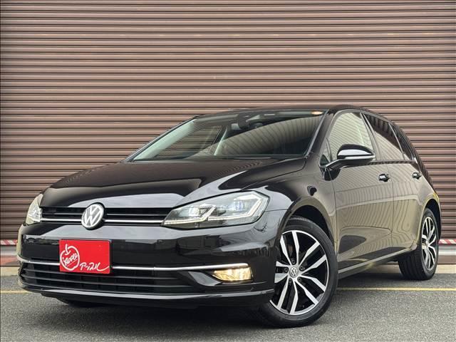 ゴルフ ＴＳＩ　ハイライン　テックエディション　フロントアシスト　ＬＥＤヘッドライト　ブラインドスポットモニター　レーダークルーズコントロール　レーンキープアシスト　純正メーカーナビ　フルセグＴＶ　ＥＴＣ２．０　パドルシフト　純正１７インチＡＷ（20枚目）