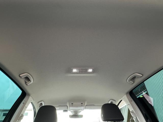 ゴルフ ＴＳＩ　ハイライン　テックエディション　フロントアシスト　ＬＥＤヘッドライト　ブラインドスポットモニター　レーダークルーズコントロール　レーンキープアシスト　純正メーカーナビ　フルセグＴＶ　ＥＴＣ２．０　パドルシフト　純正１７インチＡＷ（35枚目）