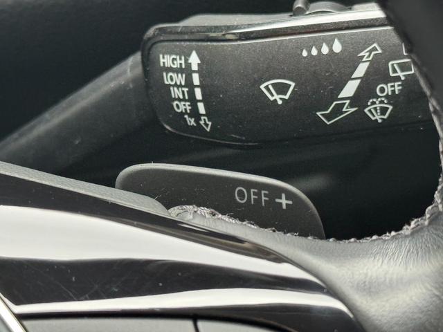 ゴルフ ＴＳＩ　ハイライン　テックエディション　フロントアシスト　ＬＥＤヘッドライト　ブラインドスポットモニター　レーダークルーズコントロール　レーンキープアシスト　純正メーカーナビ　フルセグＴＶ　ＥＴＣ２．０　パドルシフト　純正１７インチＡＷ（60枚目）