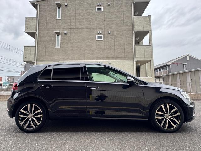 ゴルフ ＴＳＩ　ハイライン　テックエディション　フロントアシスト　ＬＥＤヘッドライト　ブラインドスポットモニター　レーダークルーズコントロール　レーンキープアシスト　純正メーカーナビ　フルセグＴＶ　ＥＴＣ２．０　パドルシフト　純正１７インチＡＷ（74枚目）