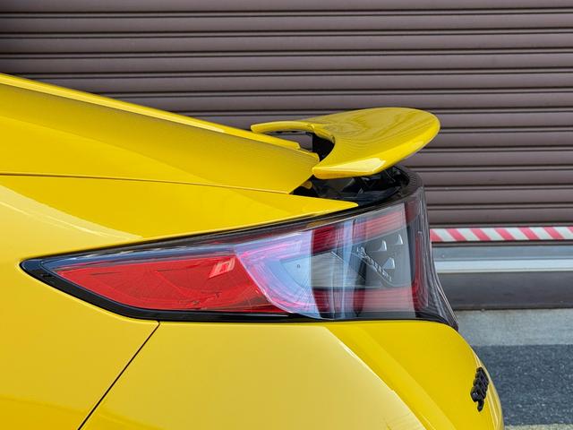 Ｓ６６０ α　アクティブスポイラー　センターディスプレイ　ＨＫＳ車高調　ＷＯＲＫアルミホイール　ＬＥＤヘッドライト　ハーフレザーシート　バックカメラ　クルーズコントロール　ＥＴＣ　ドキュメントパック（39枚目）