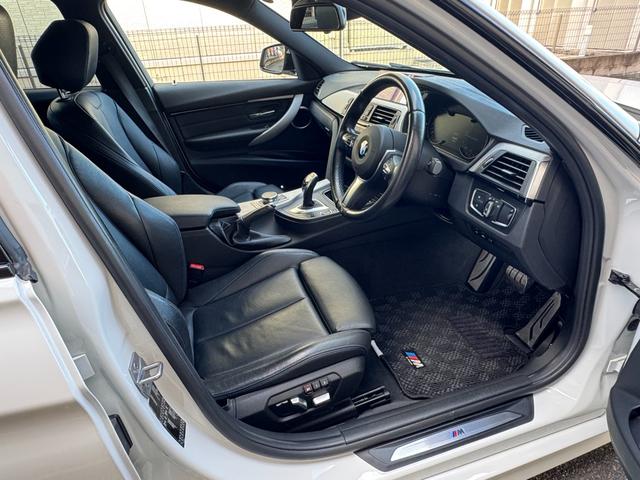 ３シリーズ ３２０ｉ　Ｍスポーツ　エディションシャドー　純正ＨＤＤナビ　ＬＥＤヘッドライト　黒革シート　メモリーパワーシート　シートヒーター　レーダークルーズコントロール　車線逸脱警報　クリアランスソナー　アイドリングストップ（23枚目）