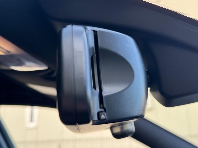 ３シリーズ ３２０ｉ　Ｍスポーツ　エディションシャドー　純正ＨＤＤナビ　ＬＥＤヘッドライト　黒革シート　メモリーパワーシート　シートヒーター　レーダークルーズコントロール　車線逸脱警報　クリアランスソナー　アイドリングストップ（51枚目）