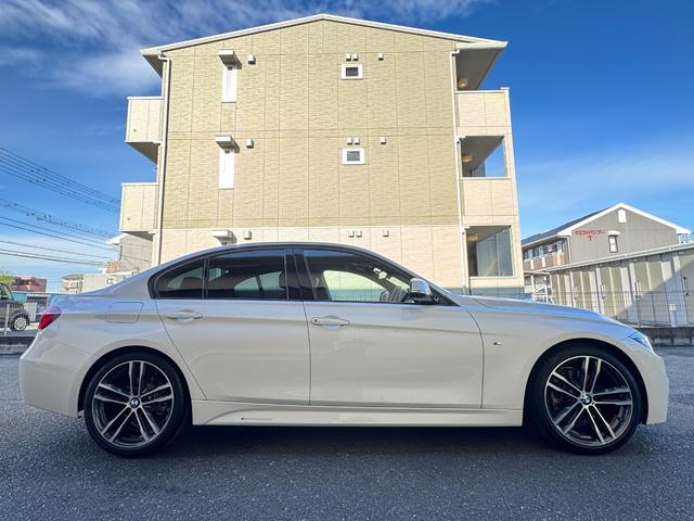 ３シリーズ ３２０ｉ　Ｍスポーツ　エディションシャドー　純正ＨＤＤナビ　ＬＥＤヘッドライト　黒革シート　メモリーパワーシート　シートヒーター　レーダークルーズコントロール　車線逸脱警報　クリアランスソナー　アイドリングストップ（73枚目）