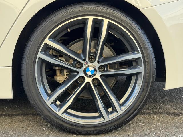３シリーズ ３２０ｉ　Ｍスポーツ　エディションシャドー　純正ＨＤＤナビ　ＬＥＤヘッドライト　黒革シート　メモリーパワーシート　シートヒーター　レーダークルーズコントロール　車線逸脱警報　クリアランスソナー　アイドリングストップ（76枚目）