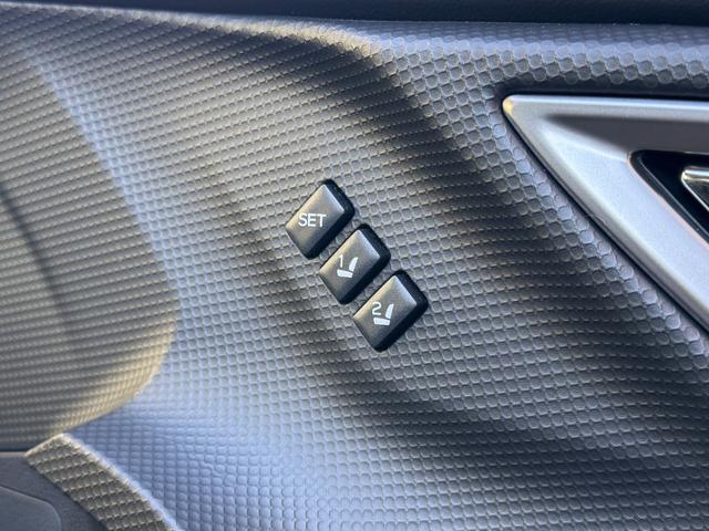 フォレスター Ｔｏｕｒｉｎｇ　純正ナビ　パワーバックドア　フロント・サイド・バックカメラ　パワーシート　シートメモリー　シートヒーター　ステアリングヒーター　　ブラインドスポットモニター　車線逸脱警報　デジタルインナーミラー（50枚目）