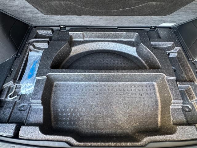 フォレスター Ｔｏｕｒｉｎｇ　純正ナビ　パワーバックドア　フロント・サイド・バックカメラ　パワーシート　シートメモリー　シートヒーター　ステアリングヒーター　　ブラインドスポットモニター　車線逸脱警報　デジタルインナーミラー（57枚目）