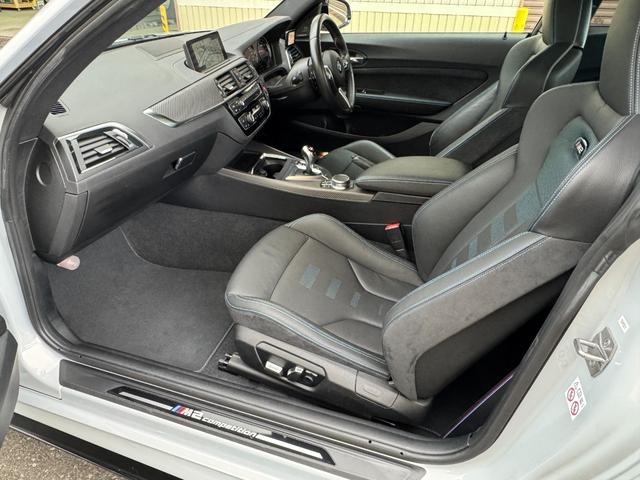 M2 M2 Competition RHD ハーマンカードン アクラポビッチマフラー シュニッツァーエアロ・コンピューター バージョン3KWサスペンション 黒革シート 純正ナビ バックカメラ スマートキー ETC ドライビングアシスト(37枚目)
