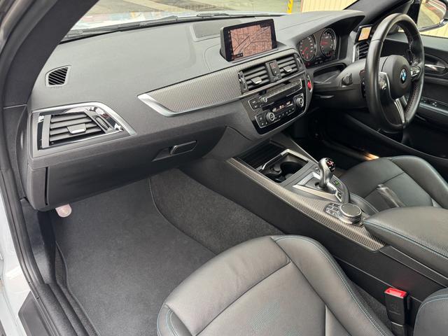 M2 M2 Competition RHD ハーマンカードン アクラポビッチマフラー シュニッツァーエアロ・コンピューター バージョン3KWサスペンション 黒革シート 純正ナビ バックカメラ スマートキー ETC ドライビングアシスト(38枚目)
