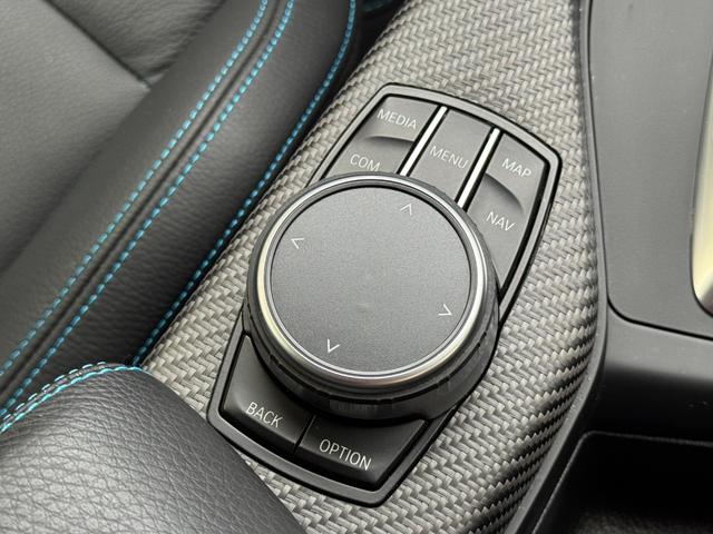 M2 M2 Competition RHD ハーマンカードン アクラポビッチマフラー シュニッツァーエアロ・コンピューター バージョン3KWサスペンション 黒革シート 純正ナビ バックカメラ スマートキー ETC ドライビングアシスト(63枚目)