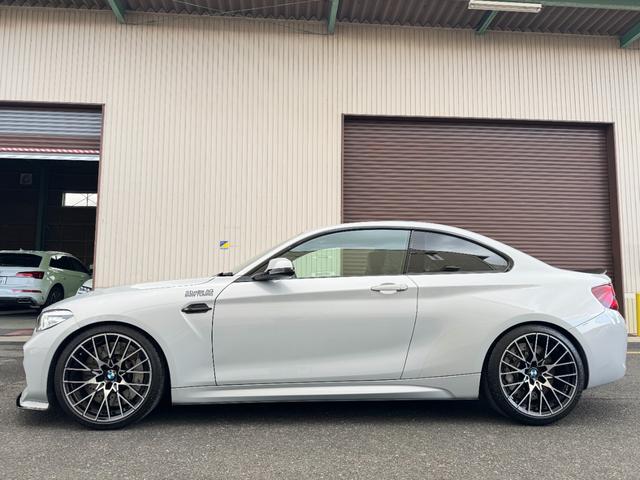 M2 M2 Competition RHD ハーマンカードン アクラポビッチマフラー シュニッツァーエアロ・コンピューター バージョン3KWサスペンション 黒革シート 純正ナビ バックカメラ スマートキー ETC ドライビングアシスト(66枚目)