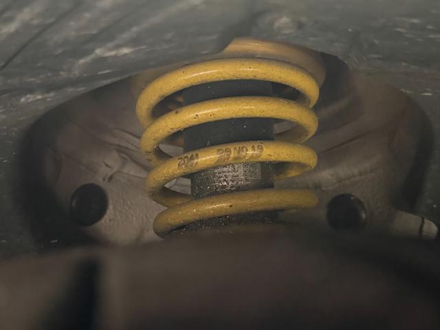 M2 M2 Competition RHD ハーマンカードン アクラポビッチマフラー シュニッツァーエアロ・コンピューター バージョン3KWサスペンション 黒革シート 純正ナビ バックカメラ スマートキー ETC ドライビングアシスト(71枚目)