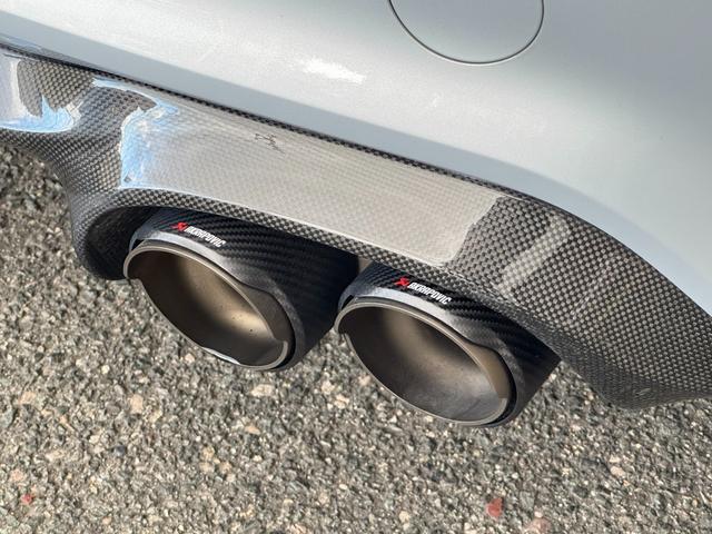 M2 M2 Competition RHD ハーマンカードン アクラポビッチマフラー シュニッツァーエアロ・コンピューター バージョン3KWサスペンション 黒革シート 純正ナビ バックカメラ スマートキー ETC ドライビングアシスト(75枚目)