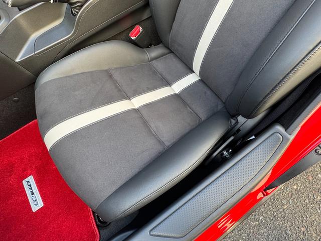 S660 α HKSフラッシュエディター ハイオク仕様 無限フルエアロ・リアウィング・マフラー 社外ハードトップ シルクブレイズブルーミラー 運転席レカロシート 助手席シートヒーター 純正アルミホイール(53枚目)