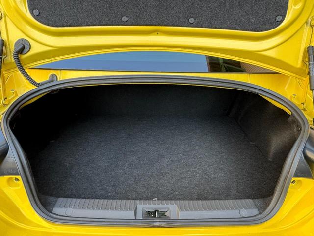 ＢＲＺ イエローエディション　１００台限定車　ワンオーナー　Ｂｒｅｍｂｏレッドキャリパー　トルセンＬＳＤ　黒ハーフレザーシート　シートヒーター　ＬＥＤヘッドライト　純正ディーラーメモリーナビ　フルセグＴＶ　純正１７インチＡＷ（55枚目）