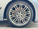 ５２３ｉ　Ｔｏｕｒｉｎｇ　Ｍ　Ｓｐｏｒｔ　ＲＨＤ　純正ナビ　置くだけ充電　ルーフレール　前席マッサージシート　後席シートヒーター　クリアランスソナー　ＢＳＭ　ＬＫＡ　全方位カメラ　レーダークルーズコントロール　純正１９インチＡＷ（32枚目）