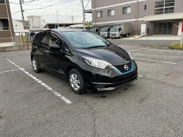 ノート ｅ－パワー　Ｘ　ＬＥＤヘッドライト　アラウンドビューモニター　ルームミラー　ヒーターミラー　フルセグＴＶ　メモリーナビ　ドライブレコーダー　タイヤ　バッテリ交換（2枚目）