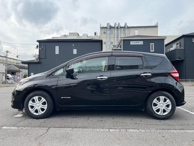 ノート ｅ－パワー　Ｘ　ＬＥＤヘッドライト　アラウンドビューモニター　ルームミラー　ヒーターミラー　フルセグＴＶ　メモリーナビ　ドライブレコーダー　タイヤ　バッテリ交換（5枚目）