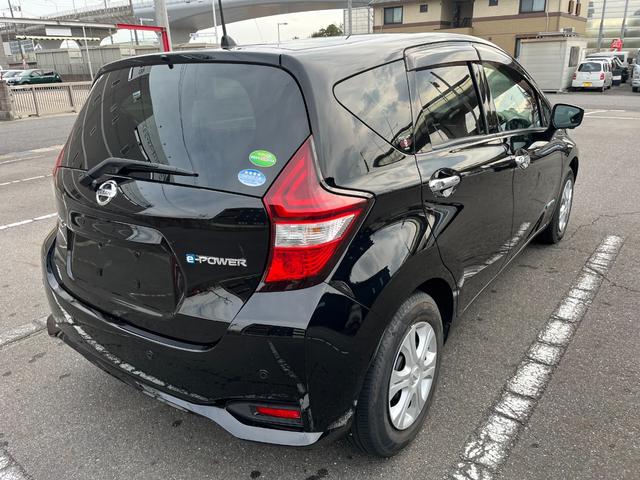 ノート ｅ－パワー　Ｘ　ＬＥＤヘッドライト　アラウンドビューモニター　ルームミラー　ヒーターミラー　フルセグＴＶ　メモリーナビ　ドライブレコーダー　タイヤ　バッテリ交換（8枚目）