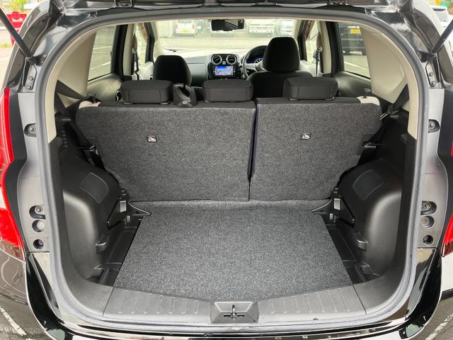 ノート ｅ－パワー　Ｘ　ＬＥＤヘッドライト　アラウンドビューモニター　ルームミラー　ヒーターミラー　フルセグＴＶ　メモリーナビ　ドライブレコーダー　タイヤ　バッテリ交換（17枚目）