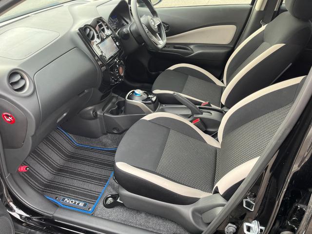 ノート ｅ－パワー　Ｘ　ＬＥＤヘッドライト　アラウンドビューモニター　ルームミラー　ヒーターミラー　フルセグＴＶ　メモリーナビ　ドライブレコーダー　タイヤ　バッテリ交換（20枚目）