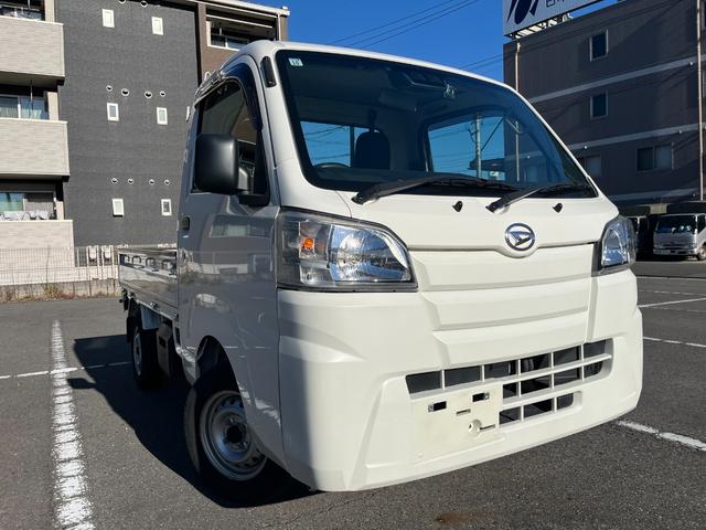 ハイゼットトラック スタンダードＳＡＩＩＩｔ　５速ミッション　スマートアシスト　衝突軽減ブレーキ　横滑り防止　ヘッドライトレベライザー　ＥＴＣ　エアコン　パワステ（2枚目）