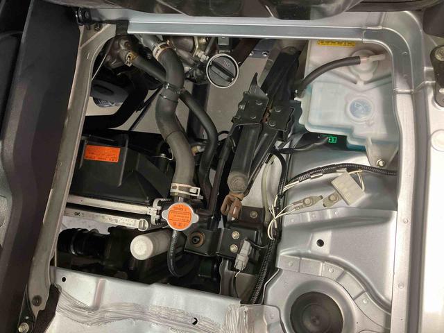 ハイゼットトラック スタンダードＳＡＩＩＩｔ／４ＷＤ／５ＭＴ　ＡＭ／ＦＭラジオ　マニュアルエアコン　パワステ　三方開（15枚目）