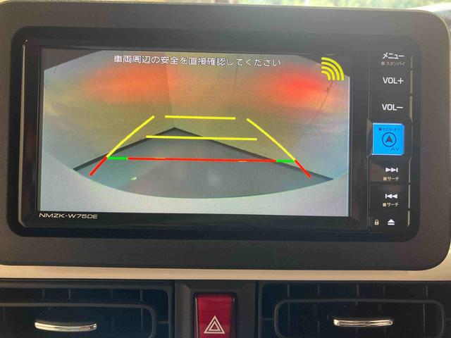 ムーヴキャンバス ストライプスＧ／ナビ／バックモニター／両側パワースライドドア　ナビ　バックモニター　ドライブレコーダー　オートエアコン　インパネシフト　電動パーキングブレーキ　キーフリー　両側パワースライドドア　スライドドアイージークローザー　ホッとカップホルダー（8枚目）