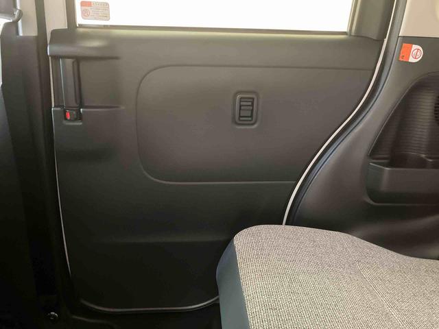 ムーヴキャンバス ストライプスＧ／ナビ／バックモニター／両側パワースライドドア　ナビ　バックモニター　ドライブレコーダー　オートエアコン　インパネシフト　電動パーキングブレーキ　キーフリー　両側パワースライドドア　スライドドアイージークローザー　ホッとカップホルダー（42枚目）