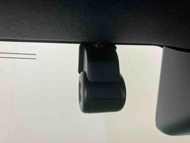 タフト G クロムベンチャー/ナビ/バックモニター/ドラレコ ナビ バックモニター ドライブレコーダー オートエアコン キーフリー スマートアシスト 電動パーキングブレーキ 前席シートヒーター スカイフィールトップ シルバー メッキ(9枚目)