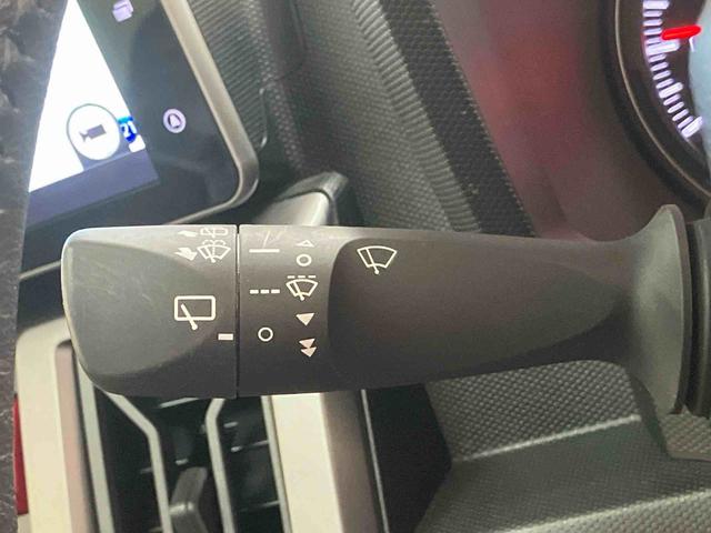 タフト G クロムベンチャー/ナビ/バックモニター/ドラレコ ナビ バックモニター ドライブレコーダー オートエアコン キーフリー スマートアシスト 電動パーキングブレーキ 前席シートヒーター スカイフィールトップ シルバー メッキ(52枚目)