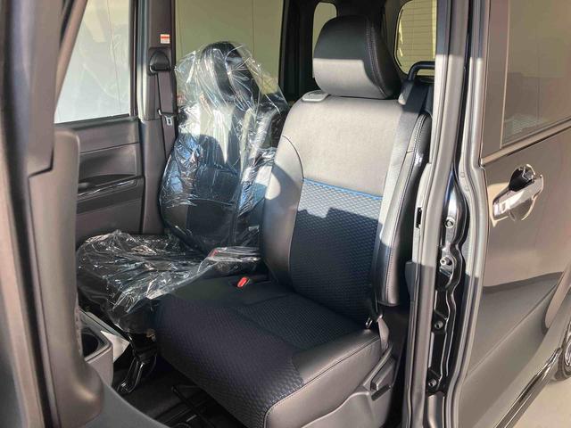 タント カスタムＲＳ／ターボ／両側パワースライドドア／充実装備　ターボ車　ディスプレイオーディオ　バックモニター　プッシュボタンスタート　インパネシフト　キーフリー　電動パーキングブレーキ　シートヒーター　オートエアコン　イージークローザー　スマートアシスト（19枚目）