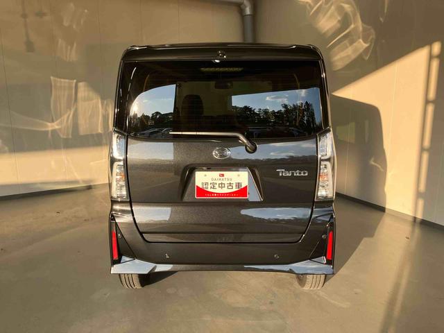 タント カスタムＲＳ／ターボ／両側パワースライドドア／充実装備　ターボ車　ディスプレイオーディオ　バックモニター　プッシュボタンスタート　インパネシフト　キーフリー　電動パーキングブレーキ　シートヒーター　オートエアコン　イージークローザー　スマートアシスト（28枚目）