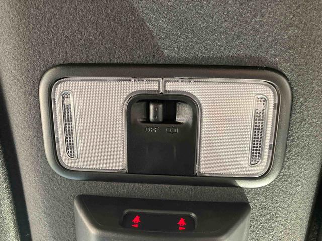 タント カスタムＲＳ／ターボ／両側パワースライドドア／充実装備　ターボ車　ディスプレイオーディオ　バックモニター　プッシュボタンスタート　インパネシフト　キーフリー　電動パーキングブレーキ　シートヒーター　オートエアコン　イージークローザー　スマートアシスト（55枚目）