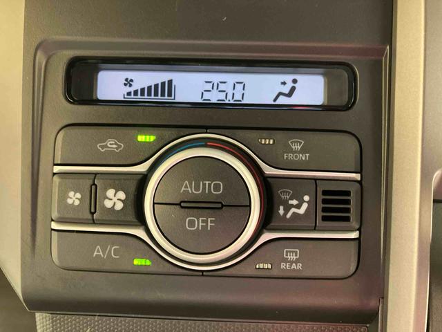 タフト Ｇ　ダーククロムベンチャー／ナビ／バックモニター／ドラレコ　ナビ　バックモニター　ドライブレコーダー　オートエアコン　インパネシフト　電動パーキングブレーキ　シートヒーター　スマートアシスト　ダークシルバー加飾　ダーククロムパーツ　スカイフィールトップ（10枚目）