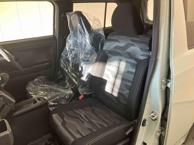 タフト Ｇ　ダーククロムベンチャー／ナビ／バックモニター／ドラレコ　ナビ　バックモニター　ドライブレコーダー　オートエアコン　インパネシフト　電動パーキングブレーキ　シートヒーター　スマートアシスト　ダークシルバー加飾　ダーククロムパーツ　スカイフィールトップ（18枚目）