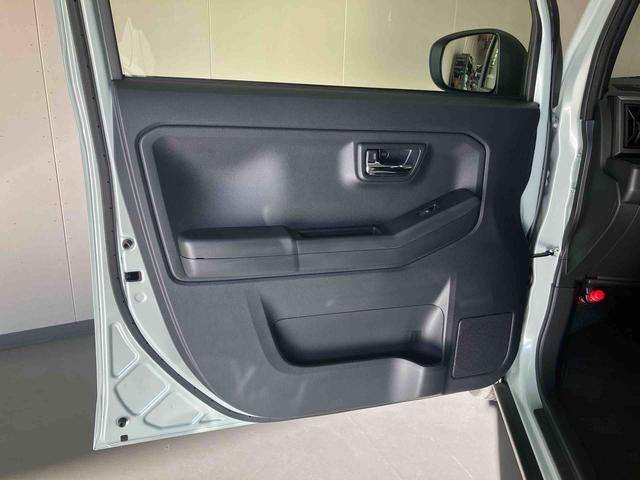 タフト Ｇ　ダーククロムベンチャー／ナビ／バックモニター／ドラレコ　ナビ　バックモニター　ドライブレコーダー　オートエアコン　インパネシフト　電動パーキングブレーキ　シートヒーター　スマートアシスト　ダークシルバー加飾　ダーククロムパーツ　スカイフィールトップ（44枚目）