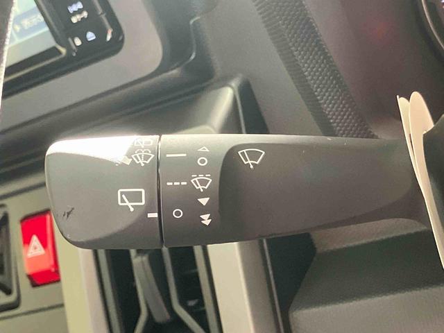 タフト Ｇ　ダーククロムベンチャー／ナビ／バックモニター／ドラレコ　ナビ　バックモニター　ドライブレコーダー　オートエアコン　インパネシフト　電動パーキングブレーキ　シートヒーター　スマートアシスト　ダークシルバー加飾　ダーククロムパーツ　スカイフィールトップ（52枚目）