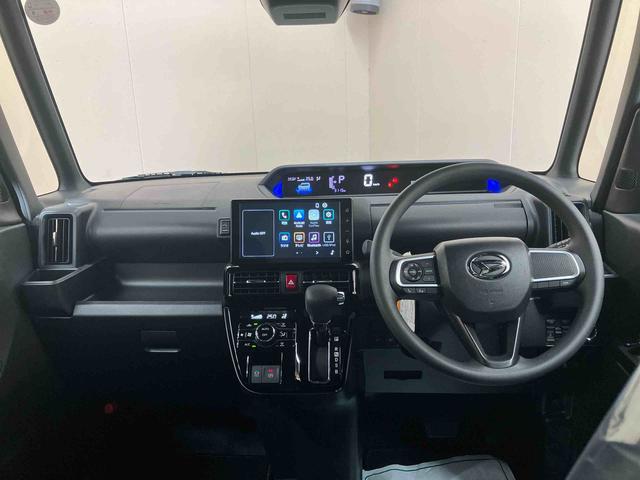 タント カスタムＸ／ディスプレイオーディオ／バックモニター　ディスプレイオーディオ　バックモニター　プッシュボタンスタート　キーフリー　インパネシフト　電動パーキングブレーキ　オートエアコン　シートヒーター　両側パワースライドドア　イージークローザー（4枚目）