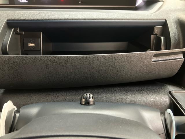 タント カスタムＸ／ディスプレイオーディオ／バックモニター　ディスプレイオーディオ　バックモニター　プッシュボタンスタート　キーフリー　インパネシフト　電動パーキングブレーキ　オートエアコン　シートヒーター　両側パワースライドドア　イージークローザー（51枚目）