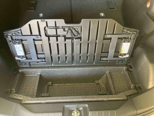 タント カスタムＸ／ナビ／パノラマモニター／ドライブレコーダー　プッシュボタンスタート　スマートアシスト　ナビ　ドラレコ前後　パノラマモニター　両側パワースライドドア　前席シートヒーター（63枚目）