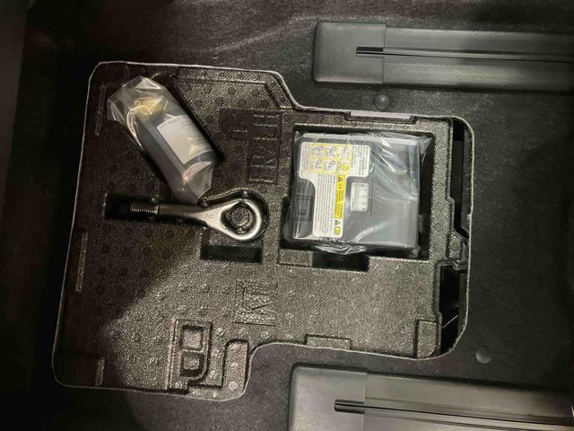 タント カスタムRS/ecoIDLEレス車 10インチ純正ナビ、両側パワースライドドア、バックモニター(22枚目)