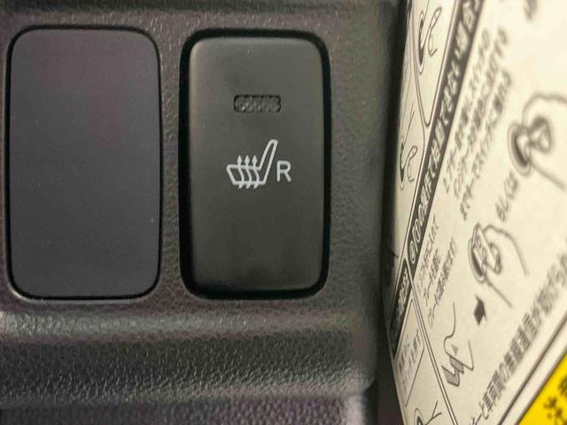 運転席側シートヒーター