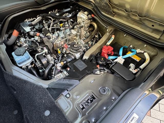 ハイエースバン スーパーＧＬダークプライム２　４ＷＤ　デジタルインナーミラー　ＯＰ１５インチＡＷ　寒冷地仕様　両側パワースライドドア　ハーフレザーシート　ＬＥＤヘッド　ＬＥＤフォグ　ＴＳＳ　クリアランスソナー　純正ホイール　ＡＣ１００Ｖ（63枚目）