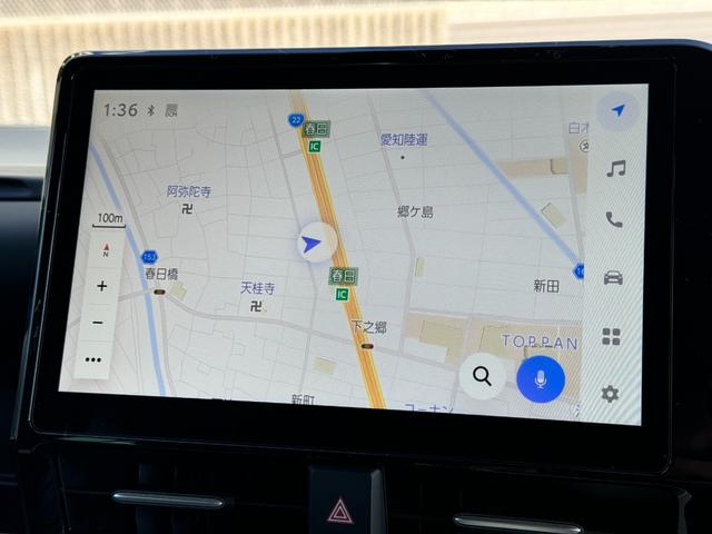ノア ハイブリッドＳ－Ｚ　１０．５インチディスプレイ　全方位カメラ　トヨタチームメイト　ドライビングＰＫＧ　快適ＰＫＧ　デジタルインナーミラー　ヘッドアップディスプレイ　２．０ＥＴＣ　３眼ＬＥＤヘッド　ＣＤＤＶＤデッキ（6枚目）