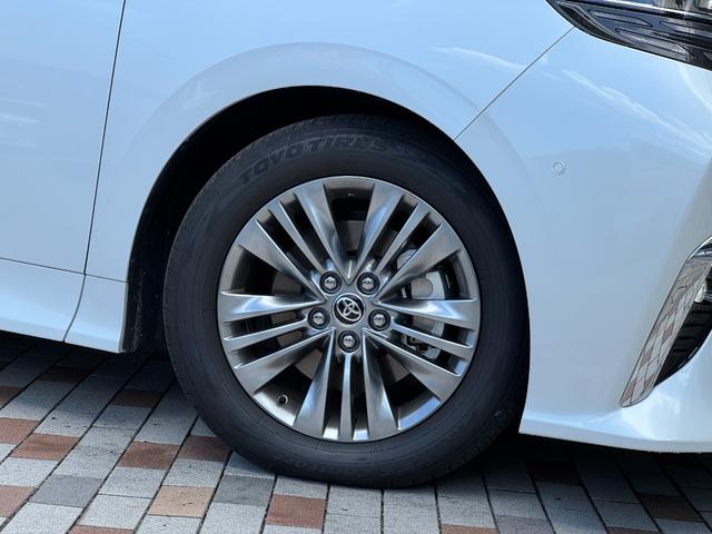 アルファードハイブリッド Ｚ　左右独立式ムーンルーフ　純正１４インチコネクトナビ　デジタルインナーミラーミラー　パノラミックビューモニター　フリップダウンモニター　トヨタチームメイト　寒冷地仕様　ステップ　２．０ＥＴＣ　ＢＳＭ（20枚目）