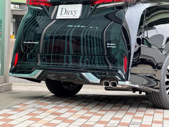 アルファードハイブリッド エグゼクティブラウンジ　モデリスタエアロ　４ＷＤ　１４型後席モニター　ＪＢＬサウンド　ユニバーサルステップ　左右独立ムーンルーフ　パノマミックビューモニター　トヨタメームメイト　アドバンスドパーク　ヘッドアップディスプレイ（21枚目）