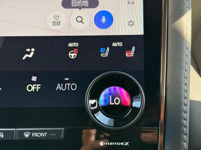 アルファードハイブリッド Ｚ　左右独立ムーンルーフ　トヨタチームメイト　カラーヘッドアップディスプレイ　１３．２型後席ディスプレイ　デジタルインナーミラー　ＢＳＭ　パノマミックビューモニター　アドバンスドパーク　２．０ＥＴＣ（47枚目）